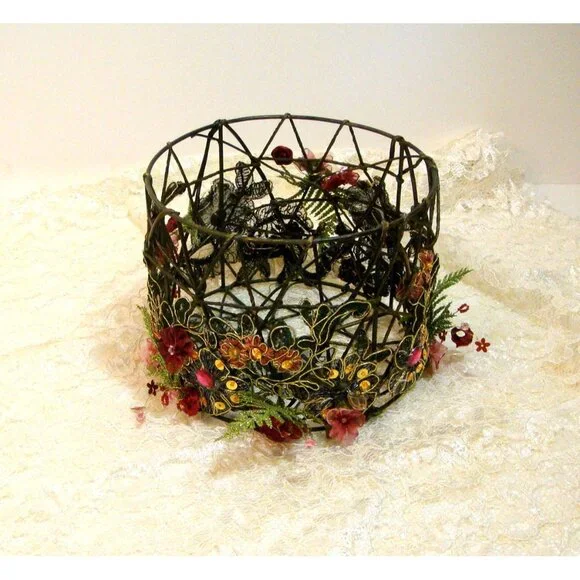 Enchanted Woodland Basket - Picture 3 of 8